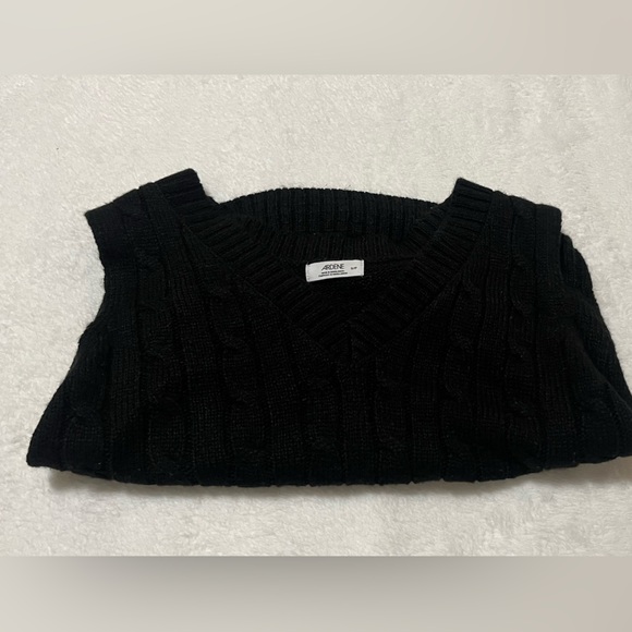 ARDENE sweater vest - Picture 3 of 4